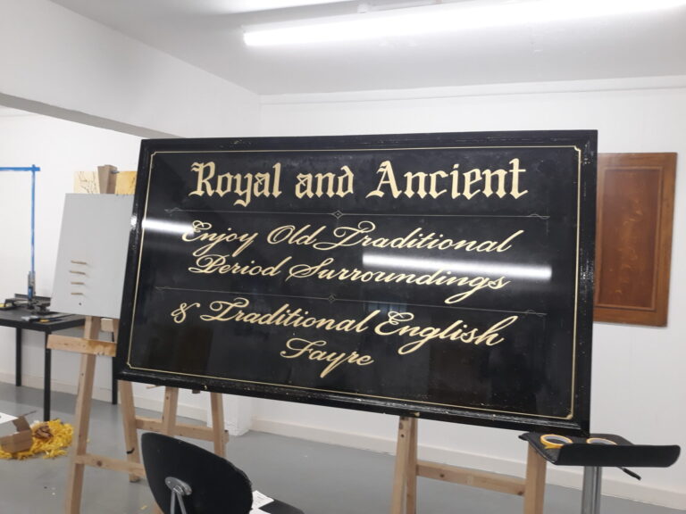 517 8_4 Gold Leaf Sign